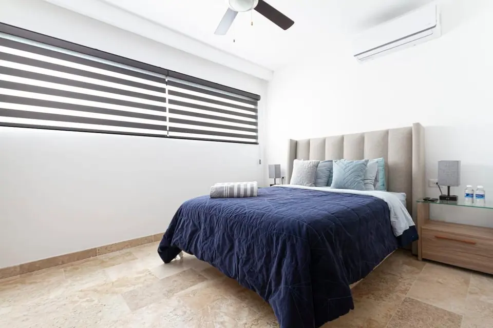 Secondary bedroom
