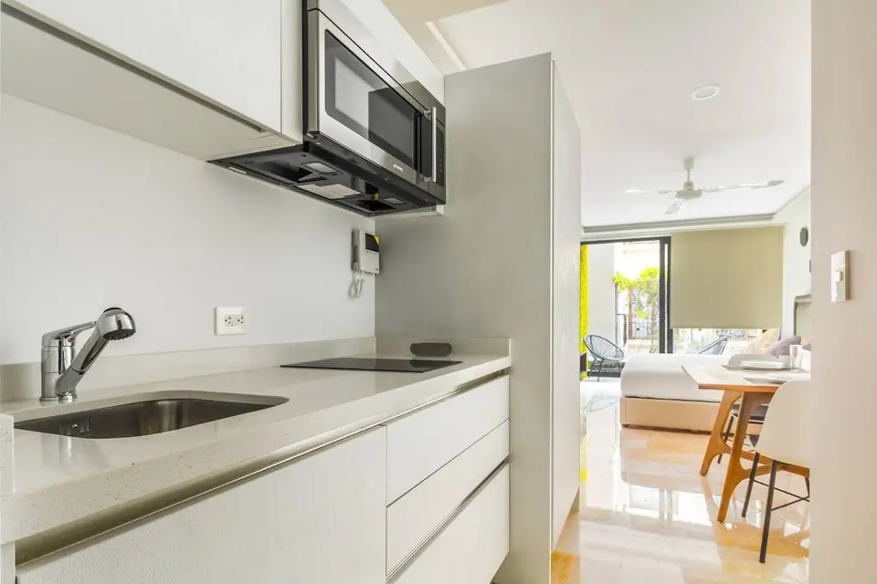 Modern kitchen; fully equipped.