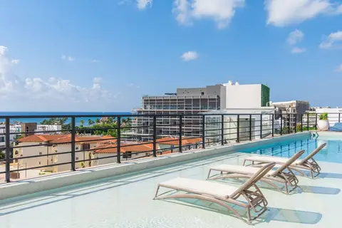Relax on our rooftop terrace. Perfect for sun-kissed moments.