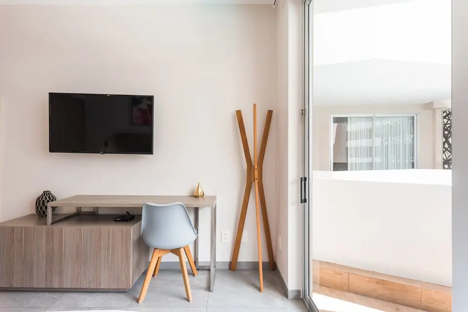 You can relax or work, it's up to you. You'll have all the comforts and high-speed Wi-Fi.